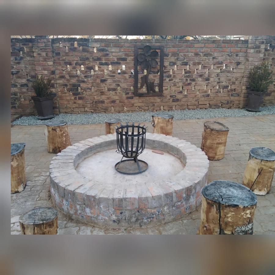 3 On Naude Aliwal North